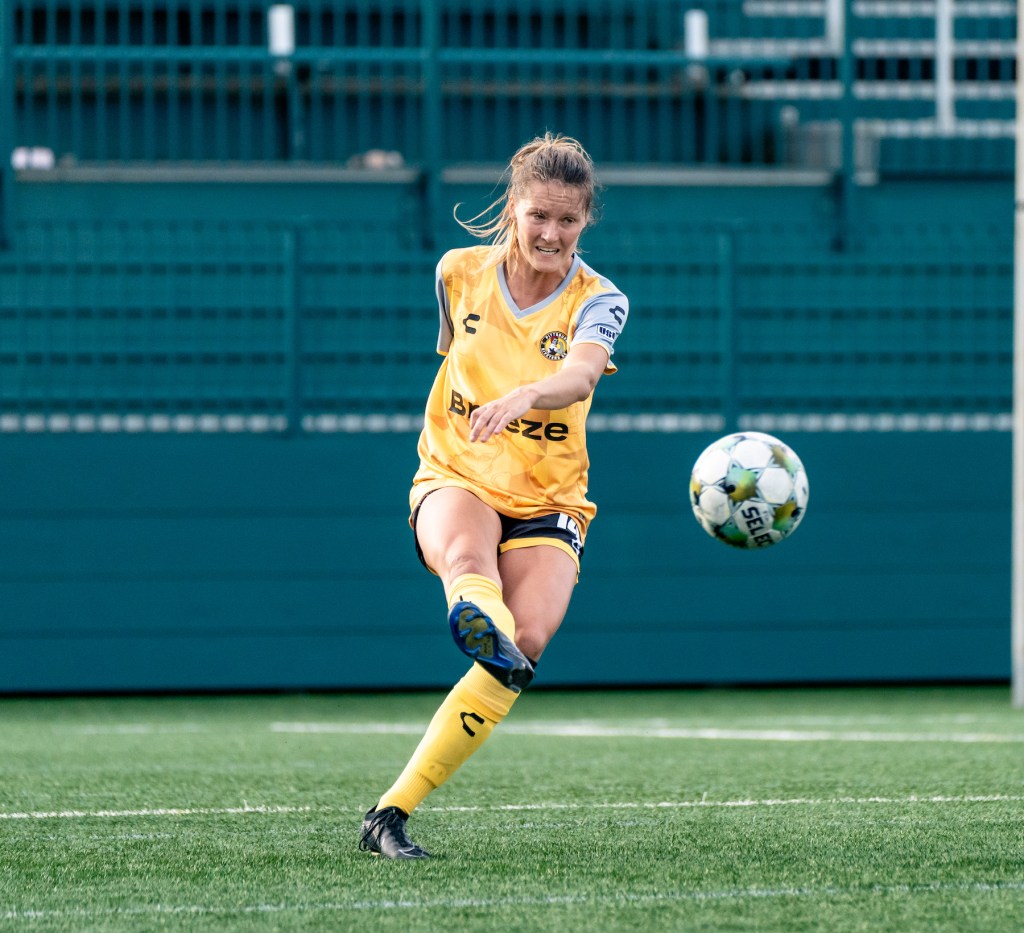 Tanum Nelson scored the first two goals in Pittsburgh Riveters history in the team's 3-2 win over Flower City 1872 on May 24, 2025 at Rochester Community Sports Complex Stadium in Rochester, N.Y. (Photo: Flower City 1872)