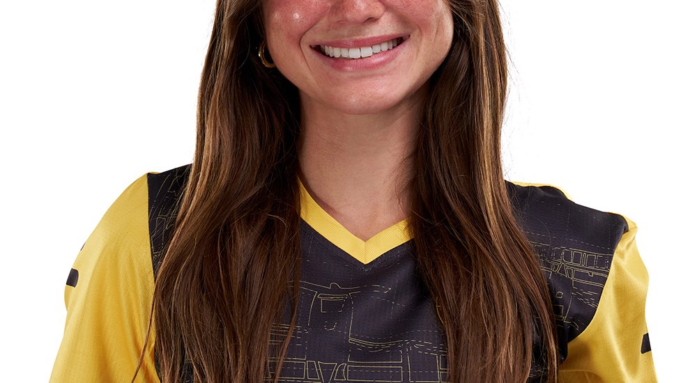 Bella Vozar - Pittsburgh Riveters