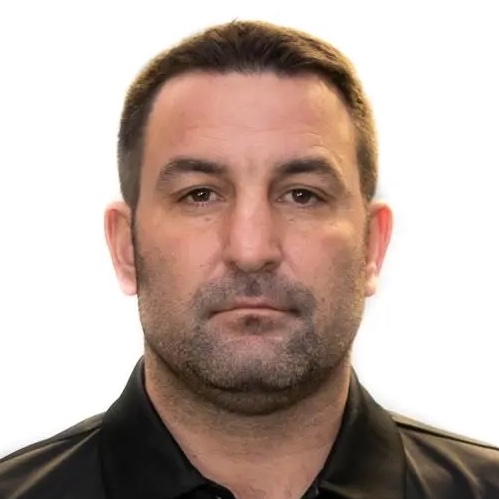 Riveters assistant coach John Rotz