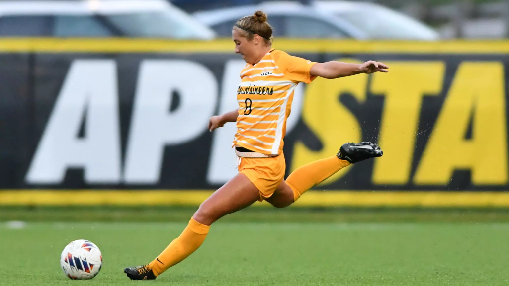 Appalachian State senior Shannon Studer is one of two new midfielders announced this week to join the Pittsburgh Riveters in 2026. (Photo: Sam Cooke/Appalachian State Athletics)