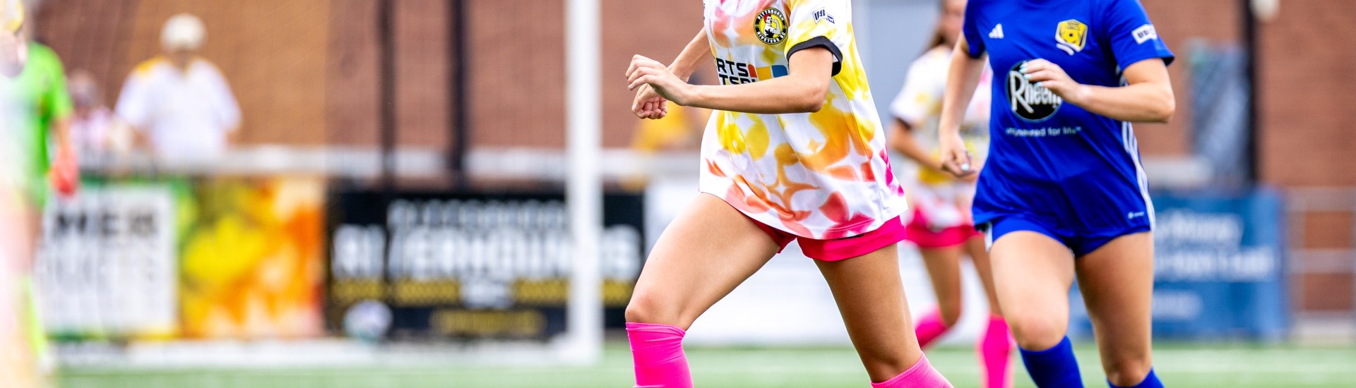 Tanum Nelson dribbles the ball for the Pittsburgh Riveters in their 3-1 win against Cleveland Force SC on June 21, 2026 at F.N.B. Stadium in Pittsburgh. (Photo: Chris Cowger/Riveters SC)